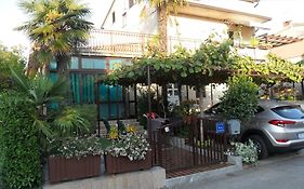 Marija Rooms & Apartments